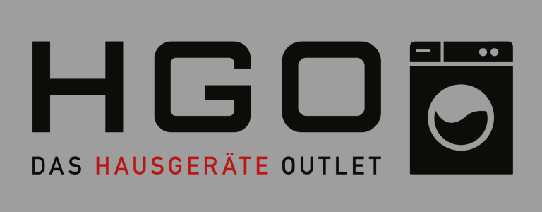 Logo von "HGO - Das Hausgeräte Outlet" - Das Logo zeigt auf grauem Hintergrund den schwarzen Schriftzug HGO - Das Hausgeräte Outlet und rechts daneben ein schwarzes Piktogramm einer Waschmaschine.